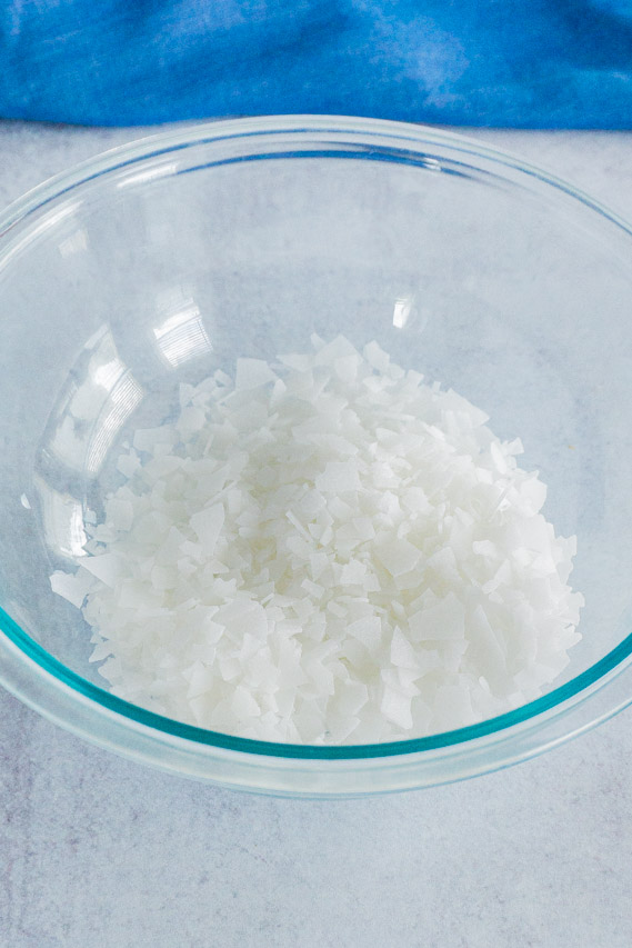 Easy DIY Recipe To Make Magnesium Oil Spray At Home