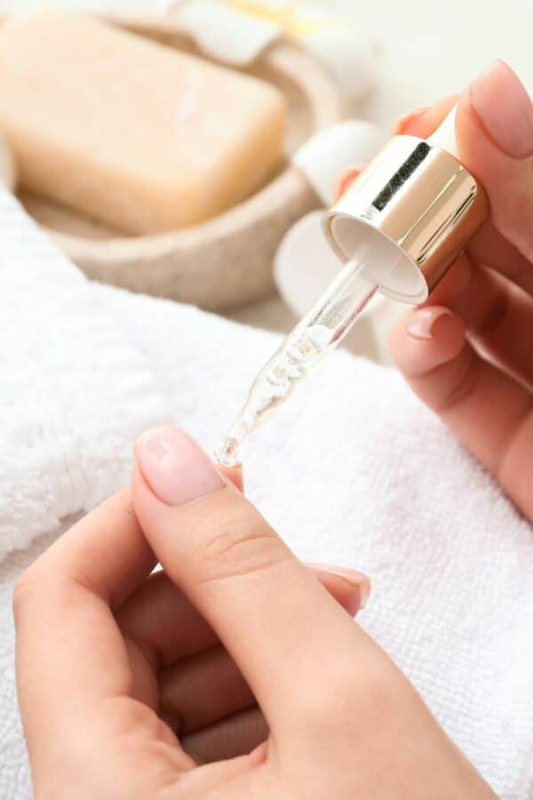 How To Make The Best DIY Nail Growth Serum At Home