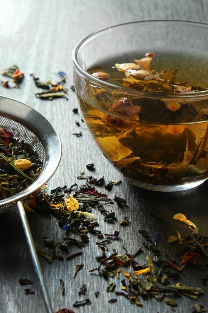 3 Simple Herbal Tea Blend Recipes