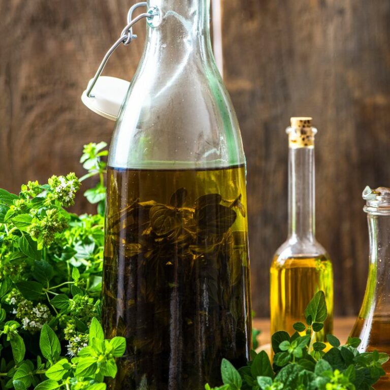 Oil Of Oregano Vs Oregano Oil: What's The Difference?