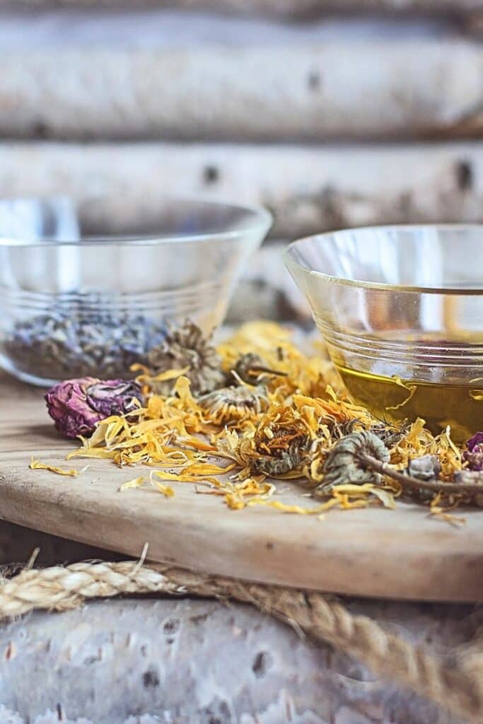 Herbal Preparations for Postpartum Healing